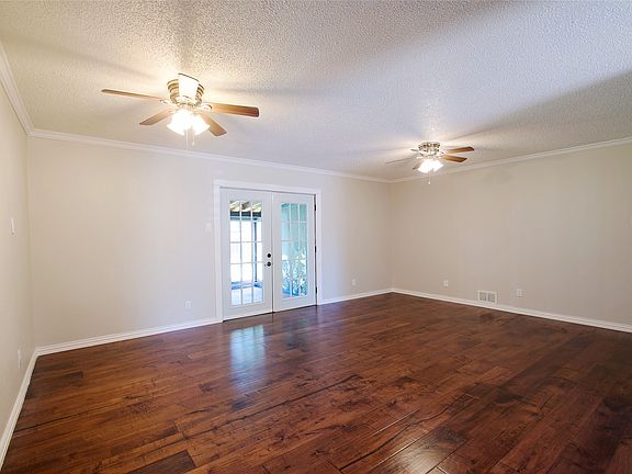 2nd image of 2708 North Ave