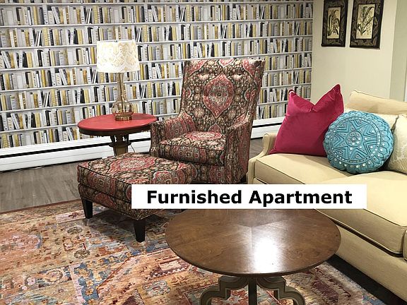 2nd image of 1815 Monument Ave APT 2