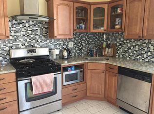 76 Church St, Somerville, MA 02143