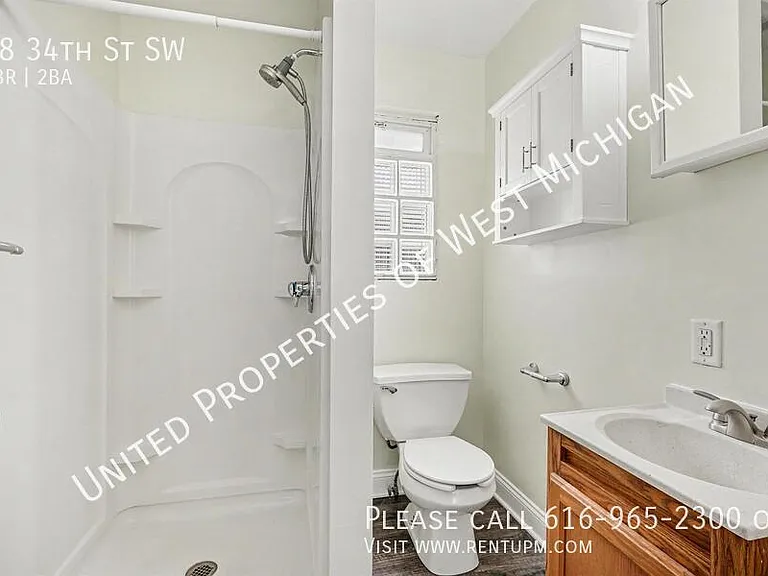 28 34th St SW — Photo 8