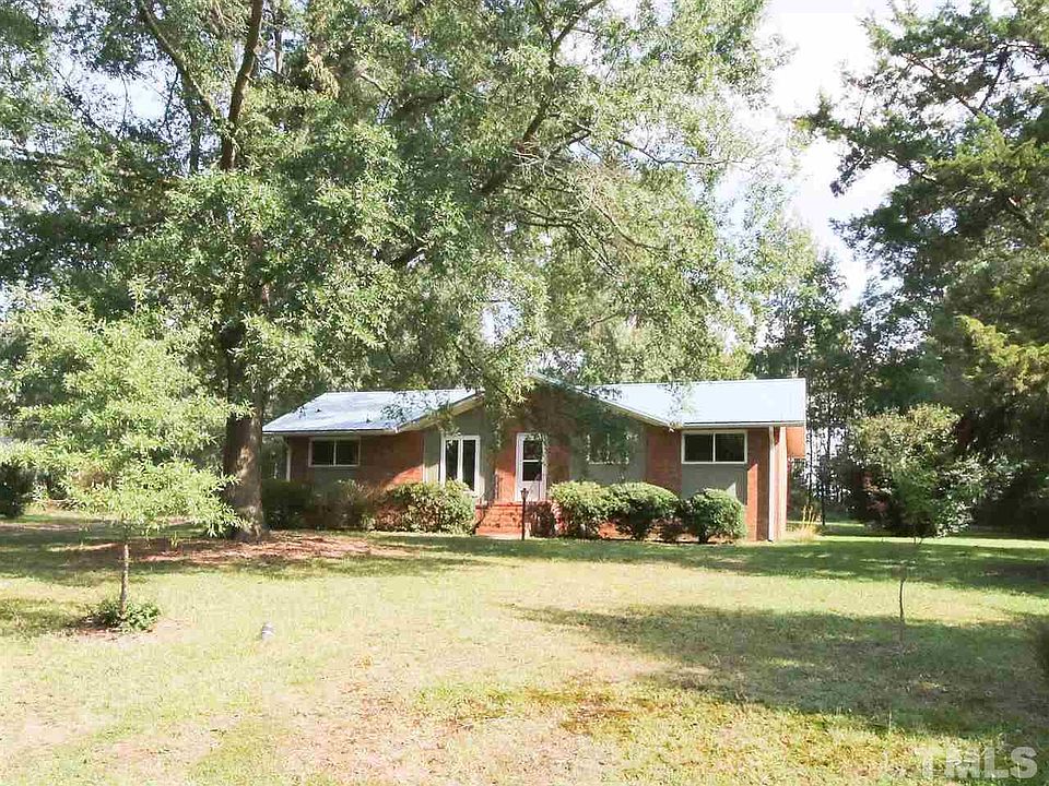 1st image of 6109 Yellowstone Dr