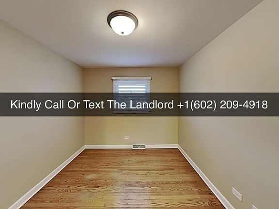 3rd image of 410 W Lake Park Dr