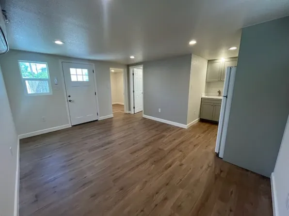 (undisclosed Address), La Mesa, CA 91942