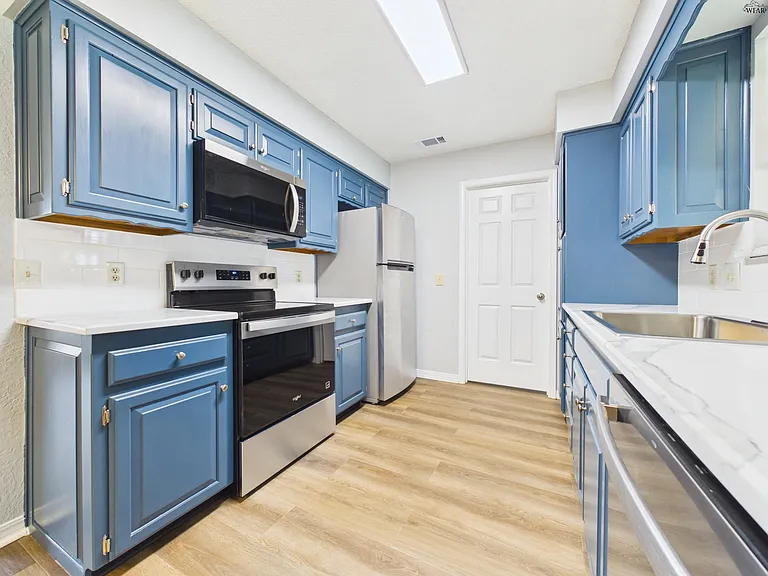 4844 Matterhorn Dr — Photo 14