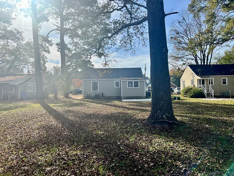 221 Mae Byrd Rd — Photo 20