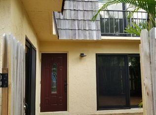 2473 Waterside Dr, Lake Worth, FL 33461