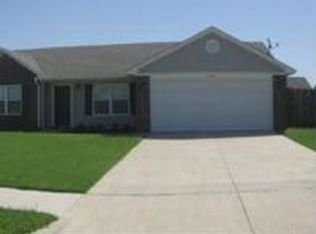708 NE Fenway Ave, Bartlesville, OK 74006