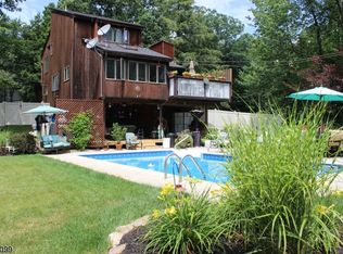 75 Banker Rd, Hewitt, NJ 07421