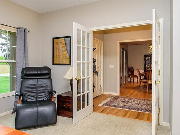 5th image of 9517 Sandpiper Ln