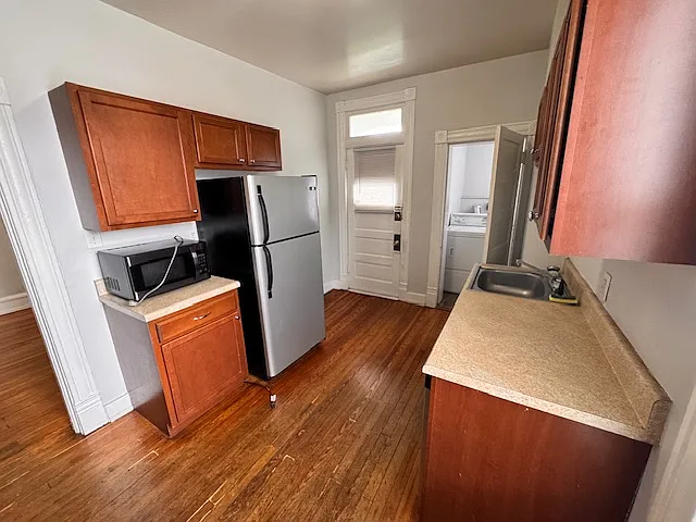2711B 3rd Ave #A — Photo 6