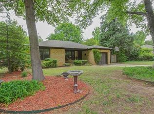 1030 Leslie Ln, Norman, OK 73069