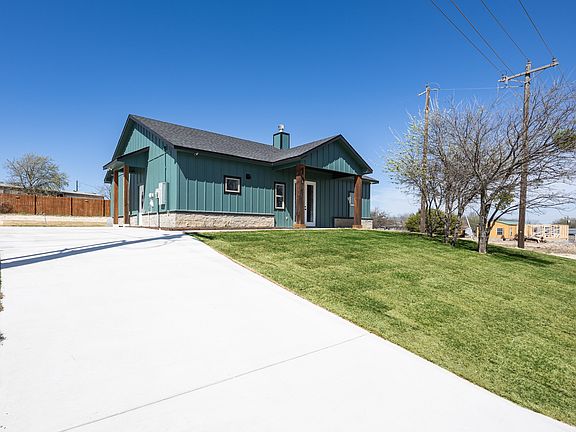 3rd image of 101 Sparrow Dr