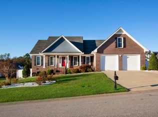 6036 Goldenrain Dr, Fayetteville, NC 28314