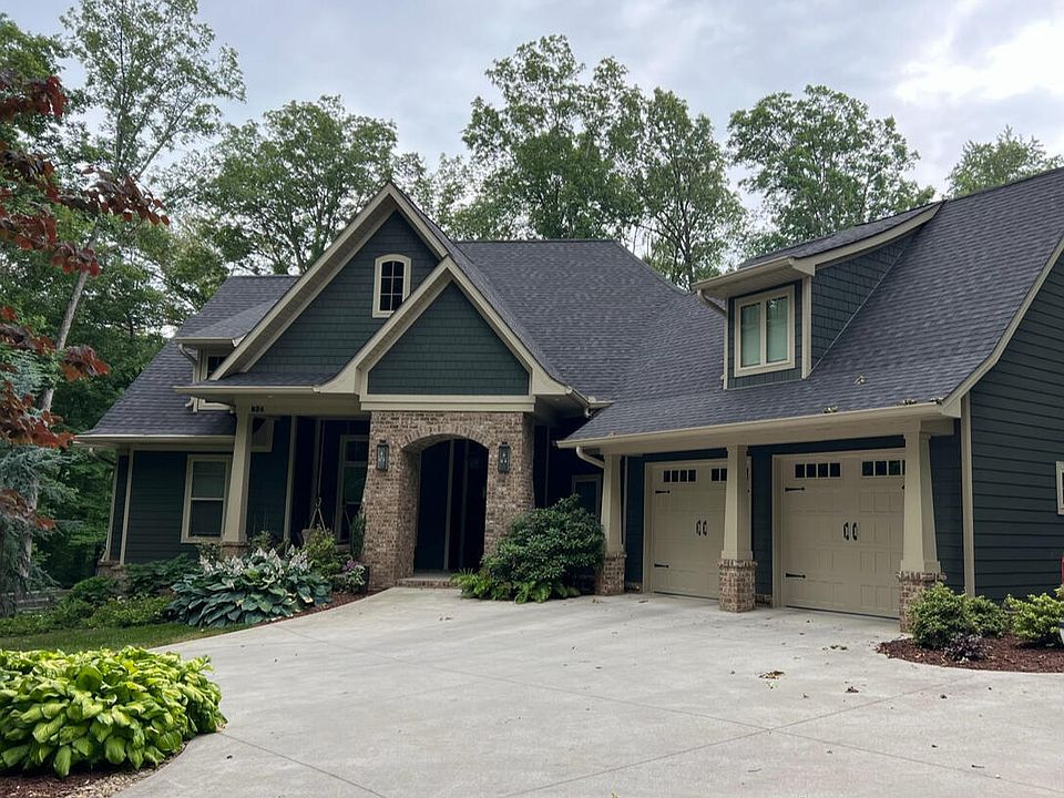 1st image of 824 Bellwood Dr