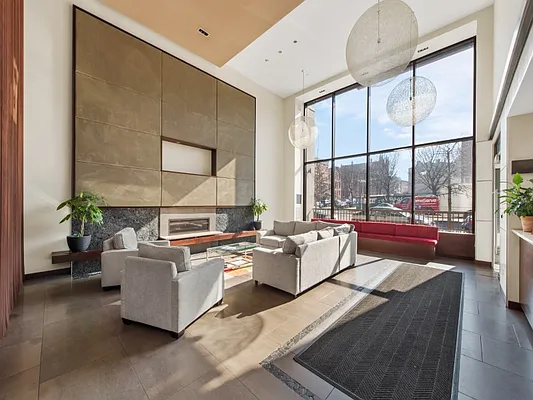 Rented by Sotheby's International Realty | media 18