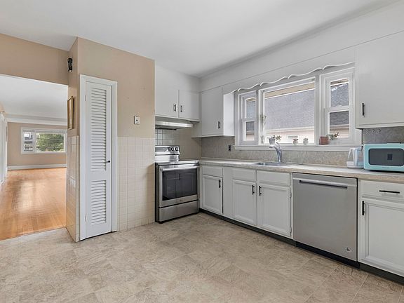 4th image of 152-154 Palmer St #2
