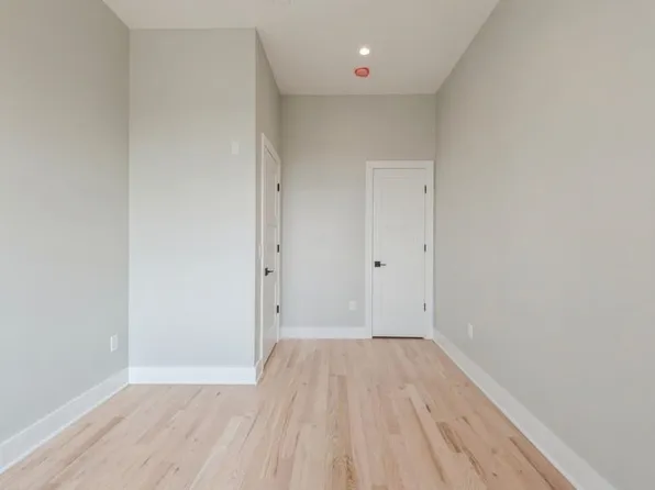 5518 Kennedy Boulevard image 16 of 22