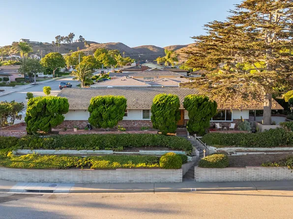 364 Shamrock Dr, Ventura, CA 93003