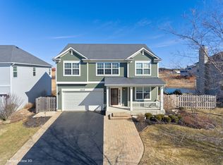 2615 Water Lily Ln, Wauconda, IL 60084