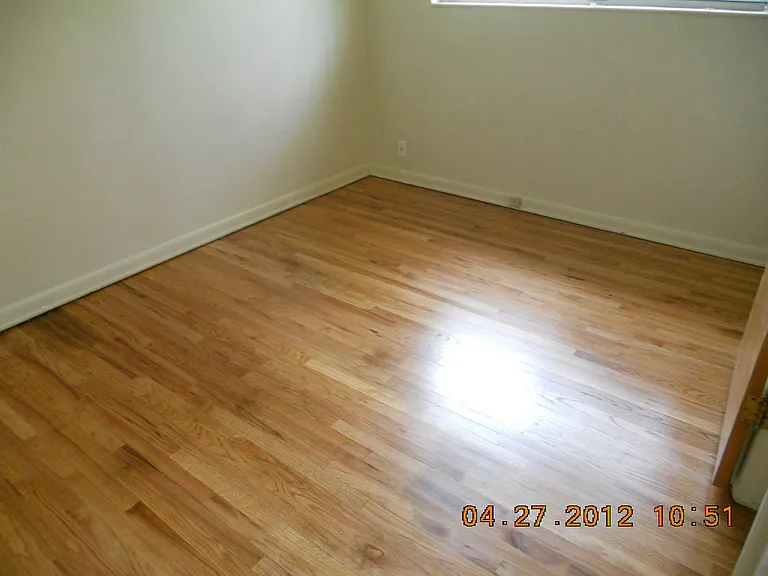 2277 E 3205 S — Photo 14