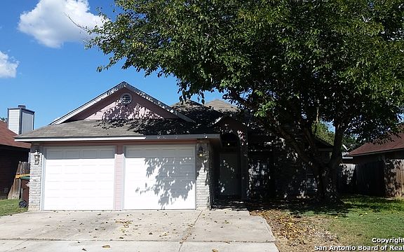 2nd image of 3114 Bear Springs Dr