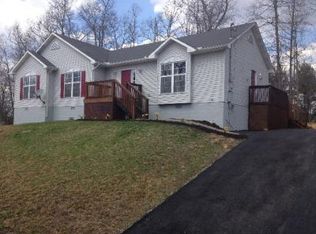 104 Stiffler Dr, Beckley, WV 25801