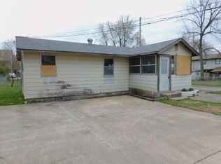 408 Charles Ave, Springdale, AR 72764