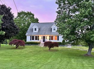 11 Denniston Rd, Gardiner, NY 12525