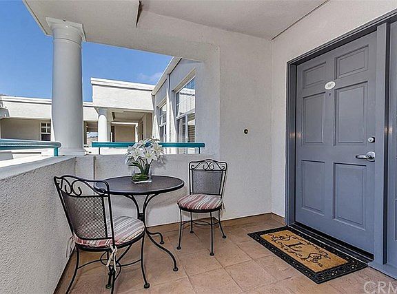3rd image of 25422 Sea Bluffs Dr Unit 307