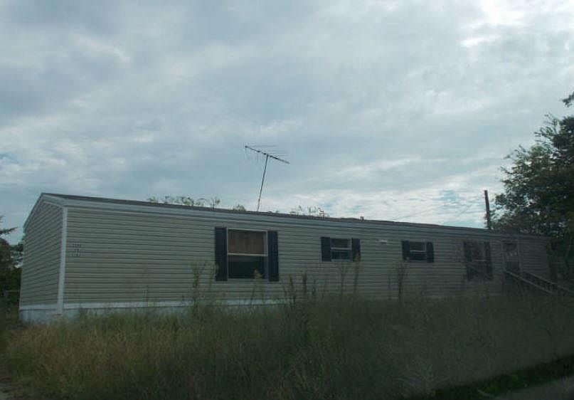 1st image of 2986 Private Road 2282