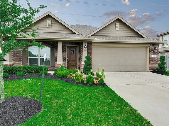 2nd image of 3503 Cactus Field Ln
