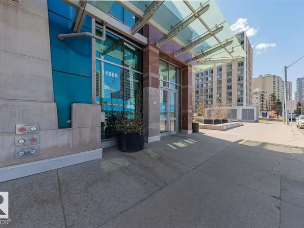 11969 Jasper Ave NW #401, Edmonton, AB T5K 0P1