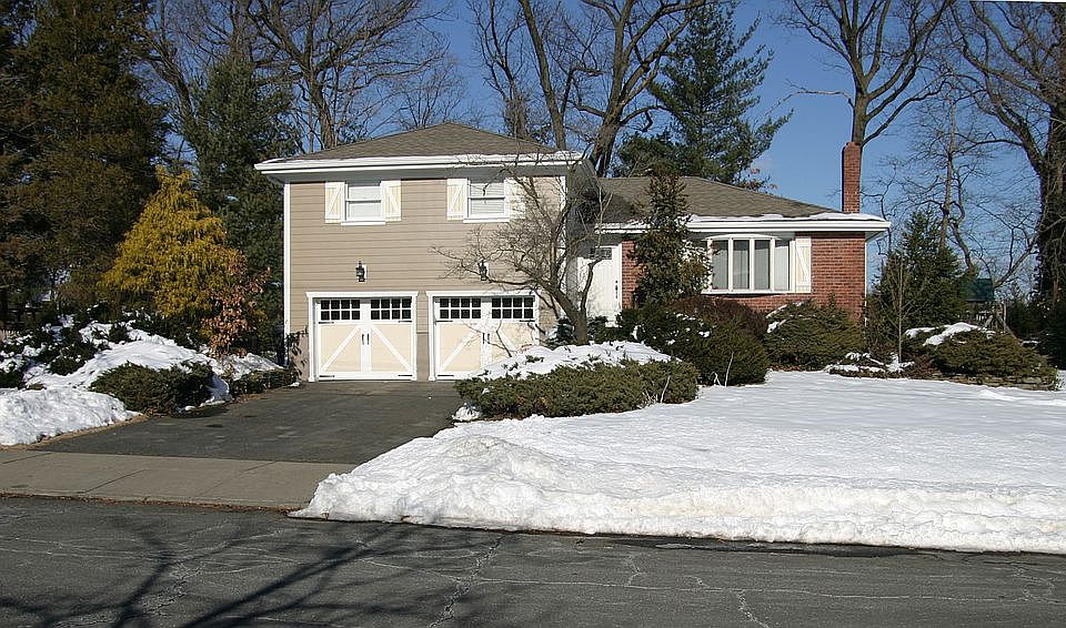 Winter 2010, New Siding, Garage & Entry Doors, & Shutters