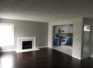 820 Manchester Rd, Normal, IL 61761