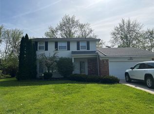 28400 Valley Forge St, Southfield, MI 48076