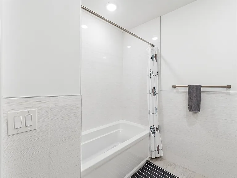 206 Jefferson St #3 — Photo 18