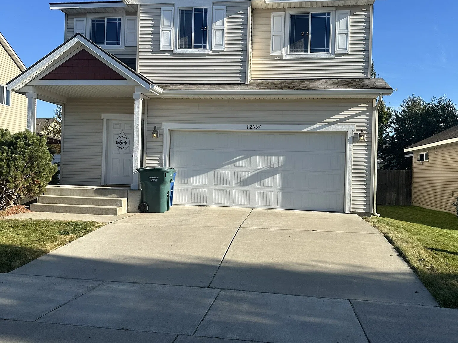 3 bed, 2.5 bath, $3,495 — Photo 1