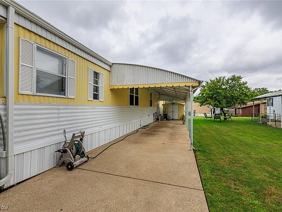 5th image of 31 Sycamore Dr