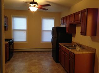 187 Cumberland Rd APT 1, Lowell, MA 01850