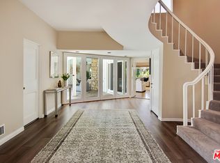 959 N Alpine Dr, Beverly Hills, CA 90210