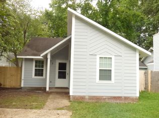 516 Hickorywood Dr, Fayetteville, NC 28314
