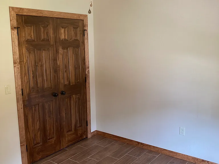 715 N Vinita Ave #715 — Photo 9