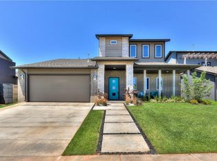 17333 Sparrow Hawk Ln, Edmond, OK 73012