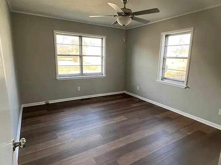 3000 Savannah St — Photo 3
