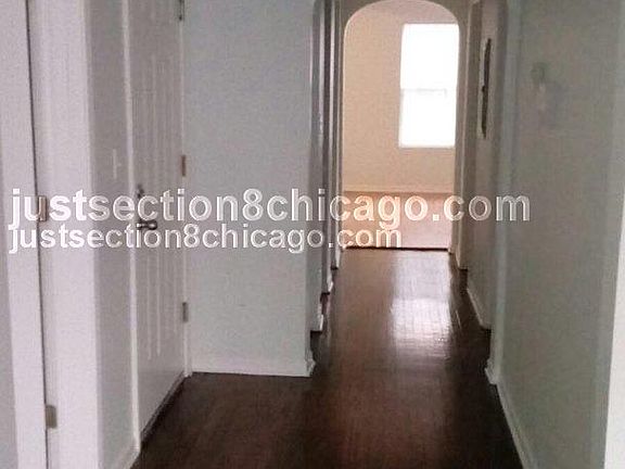 4th image of 7701 S Essex Ave APT 2