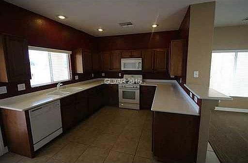 3rd image of 8800 Blue Wolf St #0