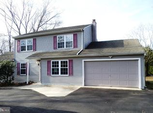 625 Mount Laurel Rd, Mount Laurel, NJ 08054