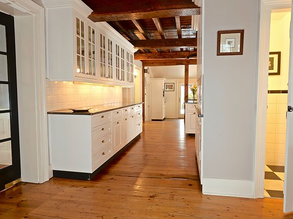 2nd image of 173 Sunnyside Rd