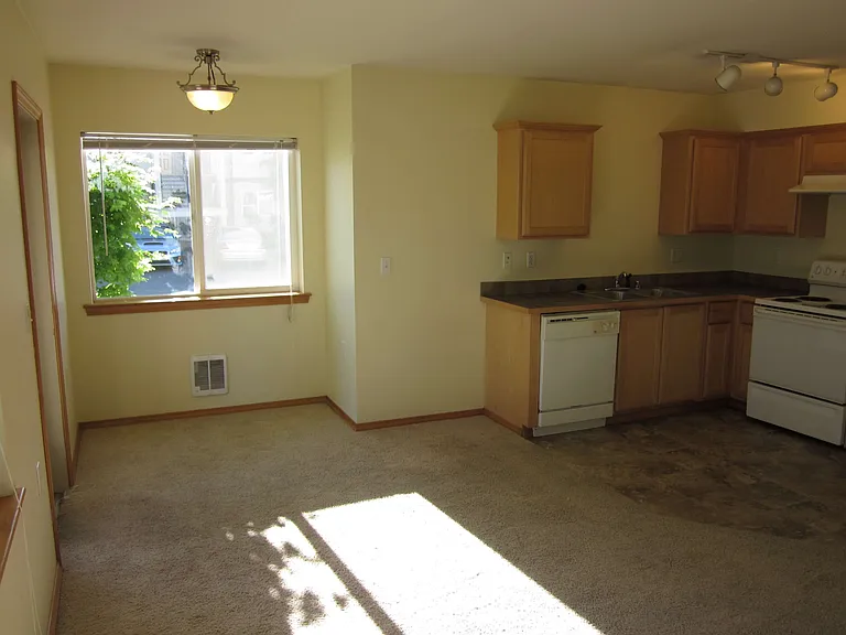 one bedroom one bedroom