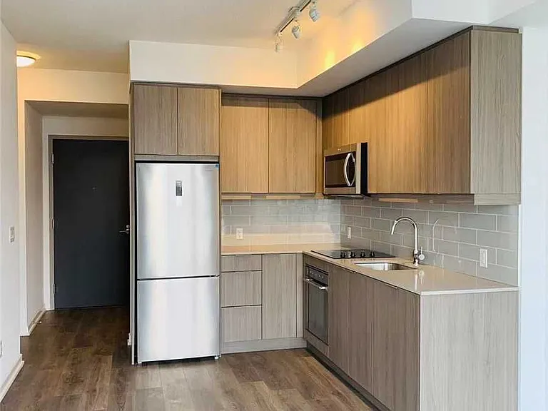 32 Forest Manor Rd #2504 — Photo 2